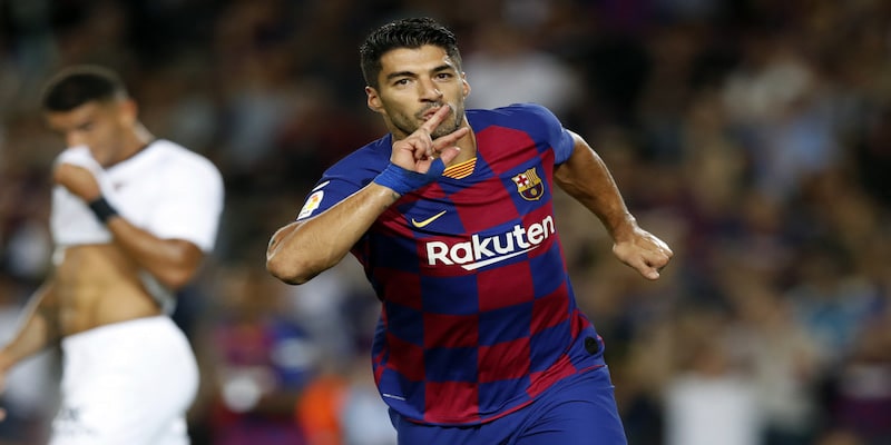 Luis Suarez là một trong những tiền đạo xuất sắc nhất trong thế kỷ 21